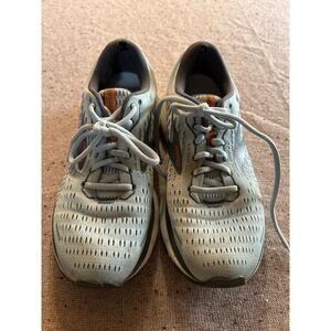 Brooks Ghost Sneakers 8.5 Women's Fair Condition with Flaws